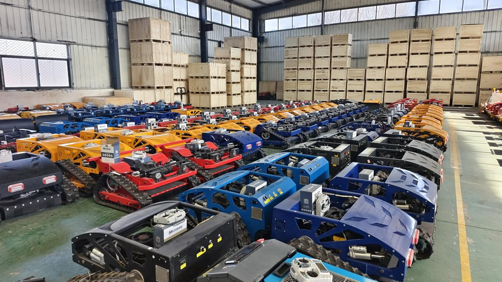 Take Full Control — Averdyn Remote Crawler Lawn Mower for Smart Mowing