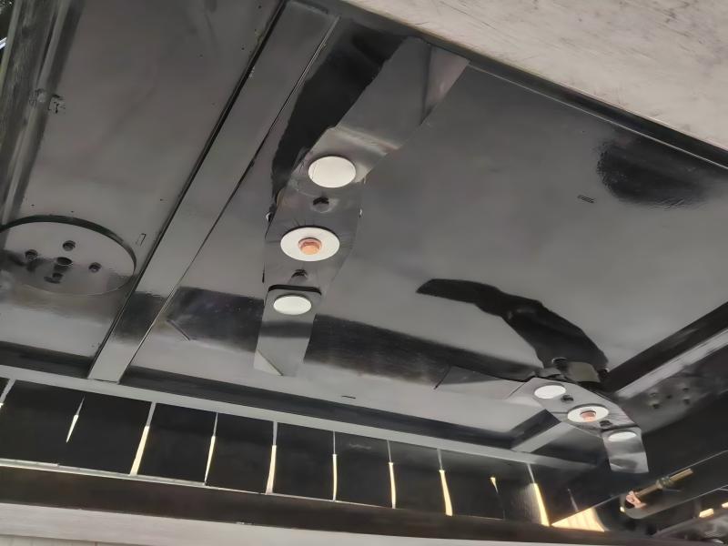 Tank-type Parallel Tracked Lawn Mower