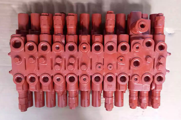 Excavator Control Valve Hydraulic B220401000600